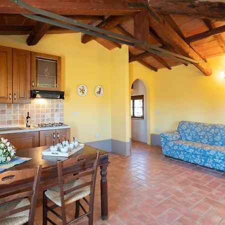 Holiday home Cinque Querci, Lucignano *